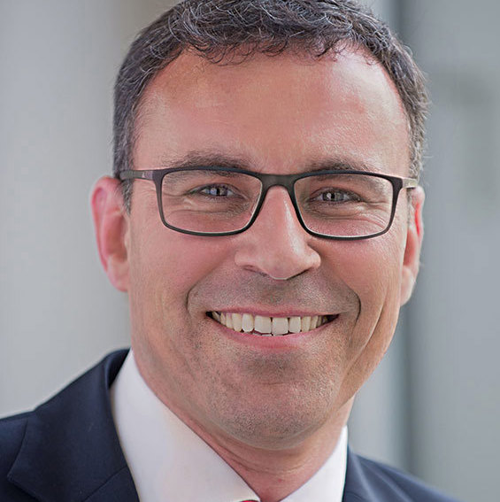 Herr Dipl.-Kfm. Jürgen Eschment