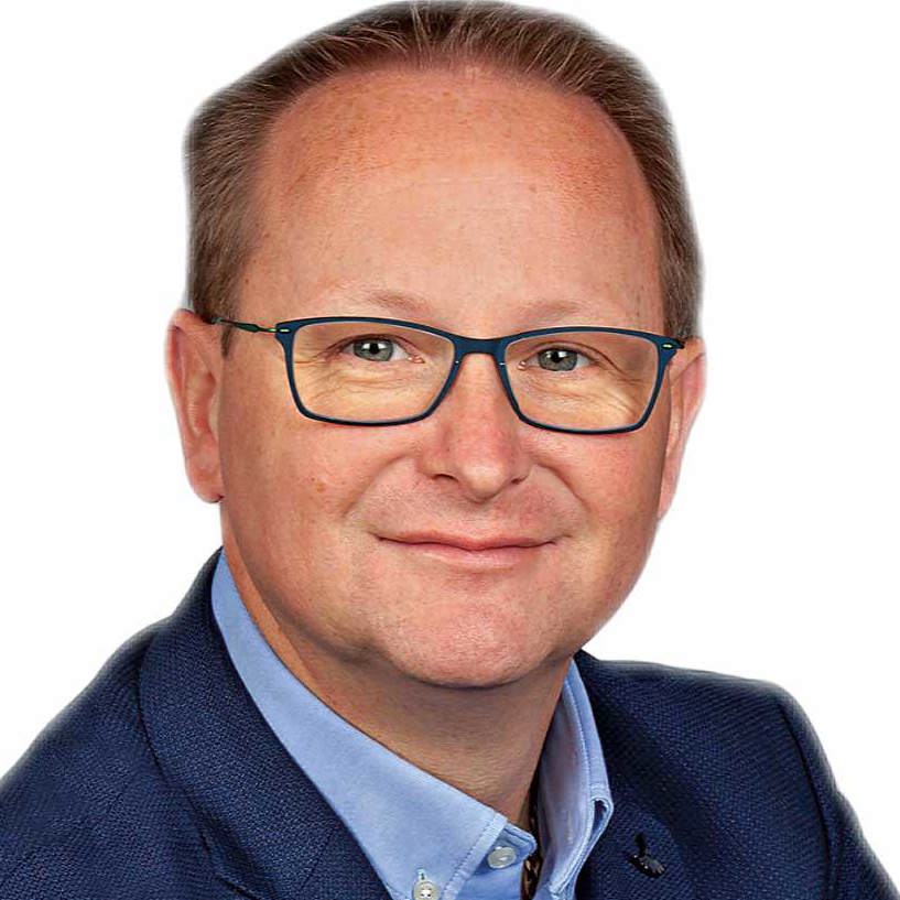 Herr Daniel Schubert