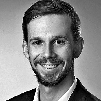 Herr Andreas Schott