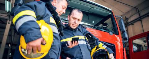 Startseite 3 R XS A49B76DE56CF7B kommunikations und informationstechnik fuer leitstellen und den mobilen einsatz | 3